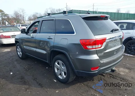 2012 Jeep Grand Cherokee Laredo z USA, uszkodzony, nr VIN 1C4RJFAG4CC150439